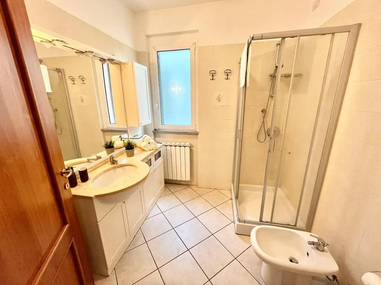 Apartamento Green Oasis, A 5 Min Dal Mare Con Parcheggio Gratuito Albenga