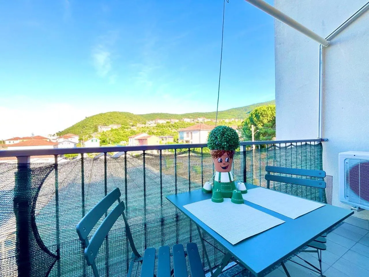 Green Oasis, A 5 Min Dal Mare Con Parcheggio Gratuito Albenga Apartamento